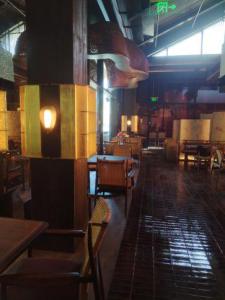 柏水场地铁口附近居民如需灯具服务，欢迎致电咨询，成都专业邓师傅灯具安装维修团队竭诚为您服务！