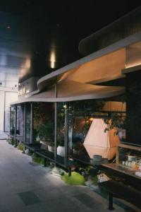 邓师傅灯具扎根蓉城十余载，以“专业铸品质、诚信守初心、服务暖万家”为宗旨，深耕灯具销售、安装、维修全产业链，一站式破解您的所有用灯难题