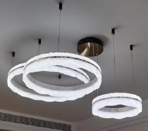 成都买家装灯具找成都金府邓师傅，专注家装LED射灯、筒灯批发销售安装维修，当天购买当天送货上门安装2年质保