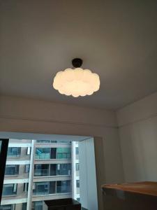 四川成都青羊区找灯具安装师傅就找邓师傅专业从事夜景灯光施工、灯具批发、安装调试、维修保养，一站式上门服务