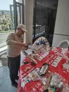 成都成华区非标灯具安装师傅有没有