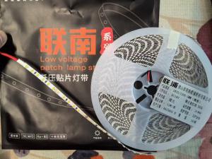 <font color=#E56600>成都邓师傅灯具｜批发供货+安装维修一站式服...</font>